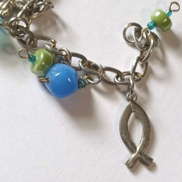 Vintage Art Glass Christian Symbols Charm Bracelet Silver Tone Chain Beads - Picture 14 of 14
